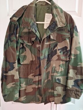 Vintage U.S. Army Camouflage Field Jacket - Olive Green/Brown Camo